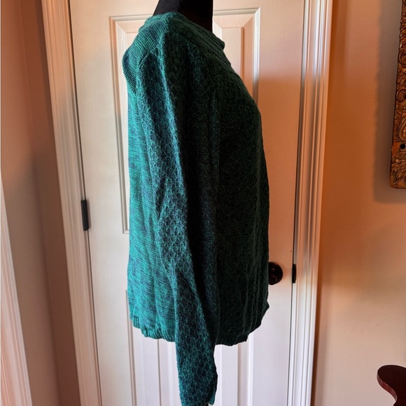 Croft & Barrow Teal Long Sleeve sweater - Picture 3 of 9